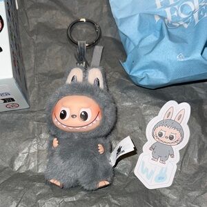 Labubu Pin For Love CONFIRMED Gray W